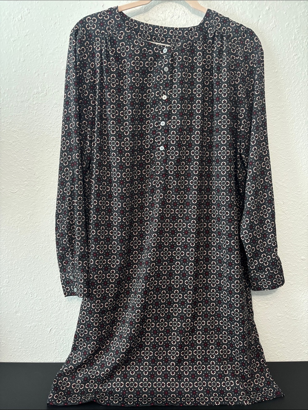 LOFT Black Floral Geometric Long Sleeve Shift Dress